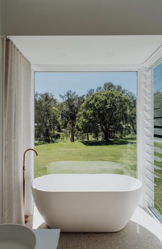 Skylah-Tallebudgera-Valley-Bathroom_Nov.jpg