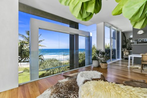 Sunrise-House-Sunshine-Beach-43.jpg