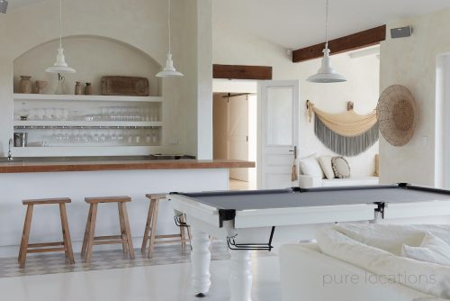The-View-Coopers-Shoot-Byron-Bay-rumpus-room-pool-table.jpg