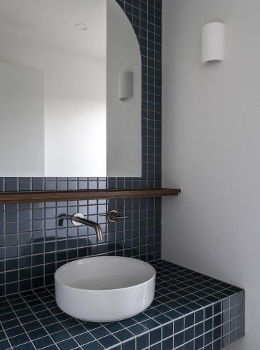 VAnta-Powder-Room.jpeg