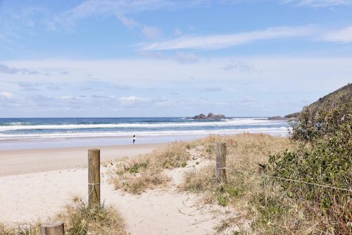 Villa-Del-Mar-Byron-Bay-Byron-Bay-Broken-Head-beach-landscape.jpg