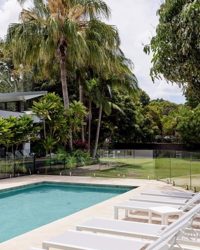 Villa-Del-Mar-Byron-Bay-Byron-Bay-pool-to-lounge-room.jpg