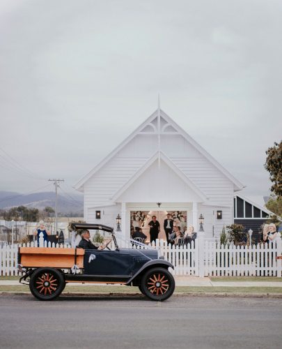 old-car.jpg