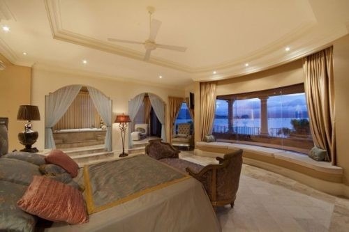 Caribbean Mirage, Mandalay14