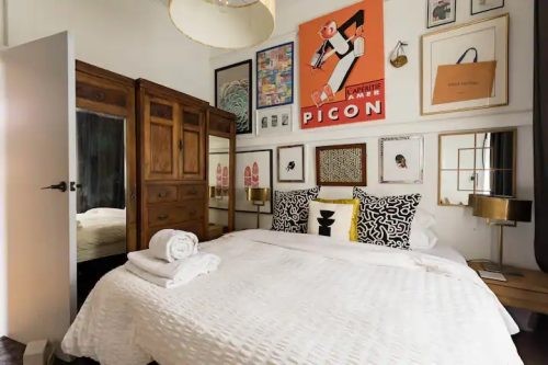 Collectors Abode, Red Hill 14