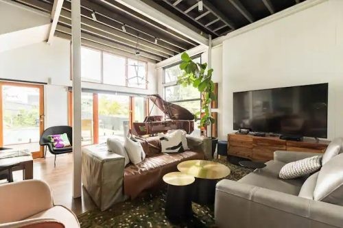 Collectors Abode, Red Hill 25
