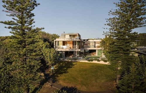 Double Take, Cabarita20