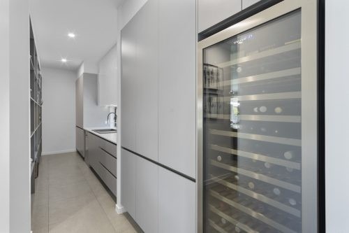 Hawke, Belmont 32