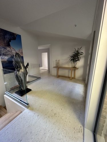 Medina, Caringbah South3