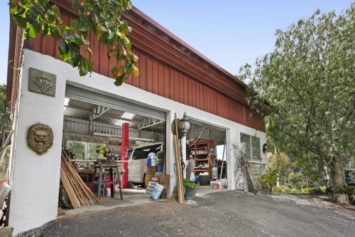 garage