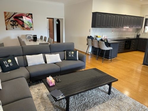 Vaughn, Mortdale 15
