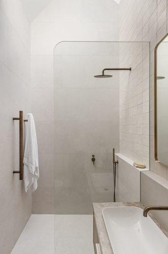 Zaley, Redfern 20