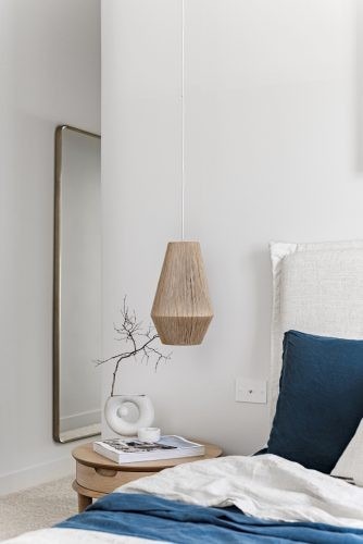 Zaley, Redfern 27