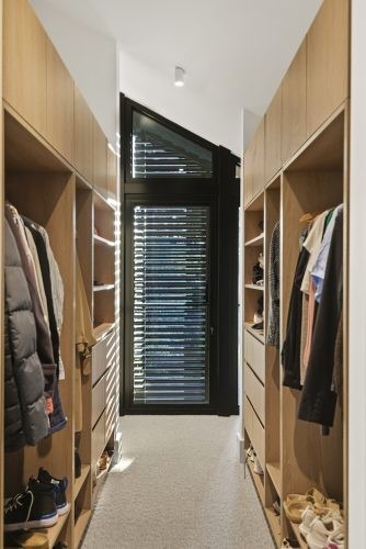 Sigma, Kew 12