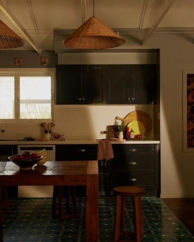 Dreamweaver, Bangalow 11