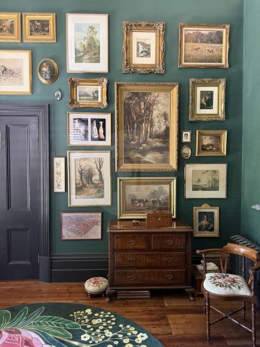 ITALIANATE GREEN