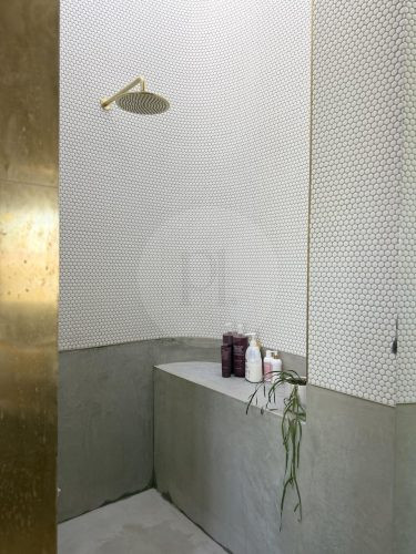 ITALIANATE MAIN ENSUITE7