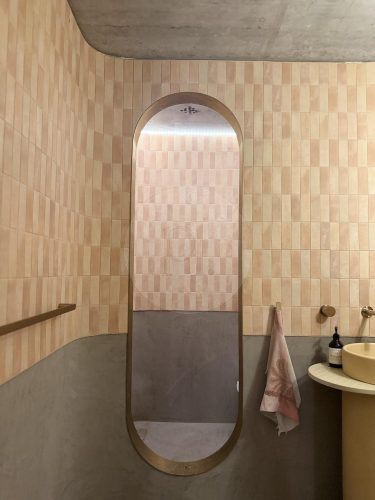 ITALIANATE RUMPUS BATHROOM 119