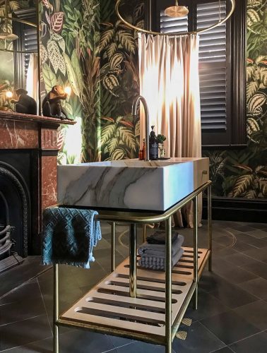Italianate House Powder room 3