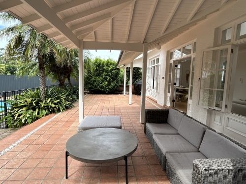 Kennedy, Mosman 4