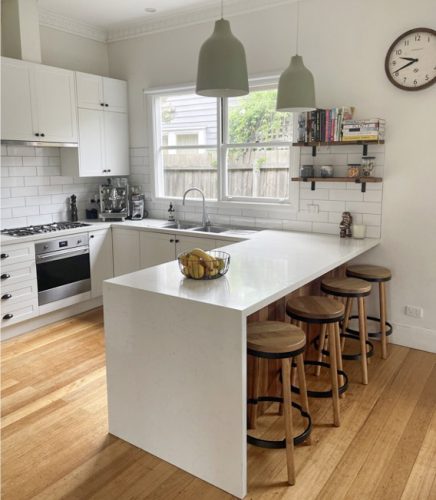 Lyric, Alphington 32