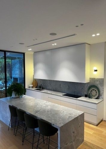 Metamorphosis, Ascot Vale 55