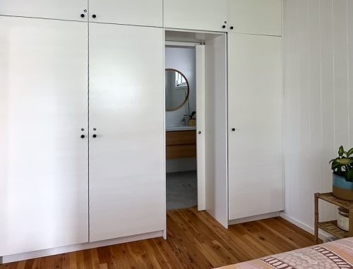 Oakley House wardrobe