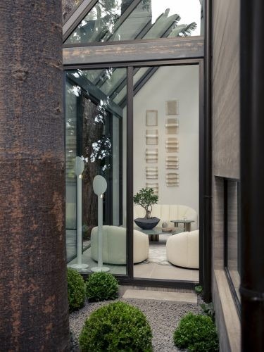 Spelllbound, Bellevue Hill54