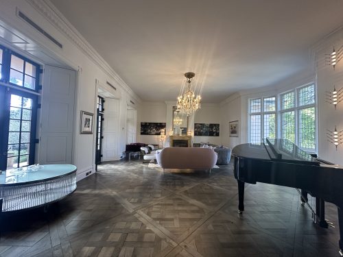 TheCarmichaelMainRoom8