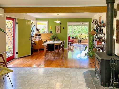 Tiki House 38
