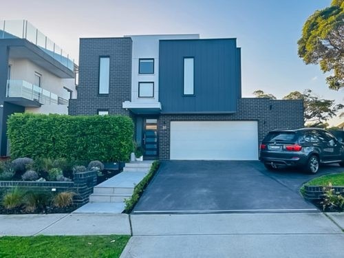 facade driveway garage