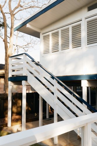 Flynn, Yamba_UnderHouse_003