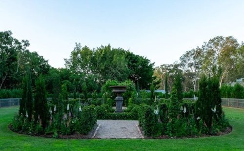 Garden Atelier 13