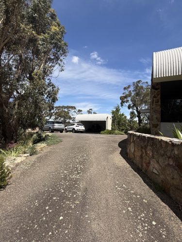 Joadja House11 driveway