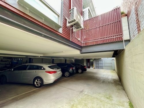 garage