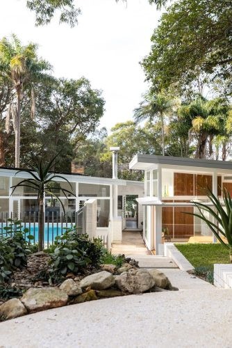 Mid-Century Modern, Avalon 44