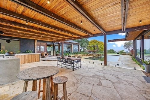outdoor area