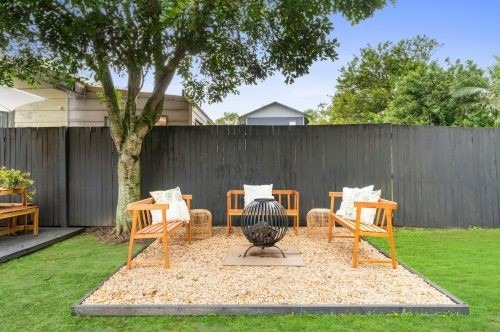 The Island, Mudjimba 5