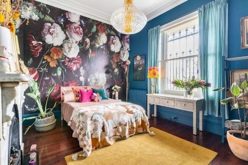 Tickle me Pink, Fitzroy 39