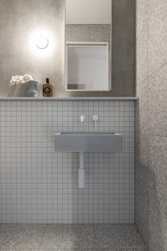 Armani, Frankston South 3