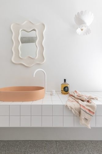 Armani, Frankston South 8