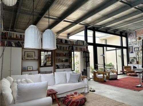 Cinnamon Warehouse, Byron Bay 11