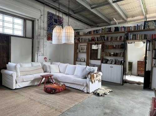 Cinnamon Warehouse, Byron Bay 12