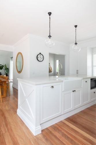 Halcyon House, Bardon_5299