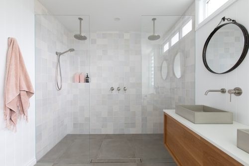 Halcyon House, Bardon_5607