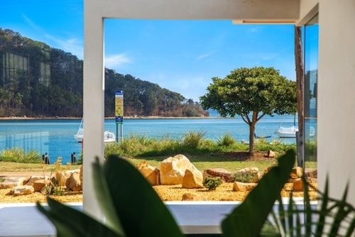 Mod Vibe, Ettalong Beach 11