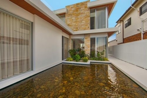 Mod Vibe, Ettalong Beach 12