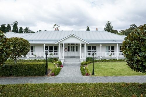 Paradise Ranch, Terry Hills 7