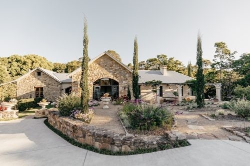 facade driveway