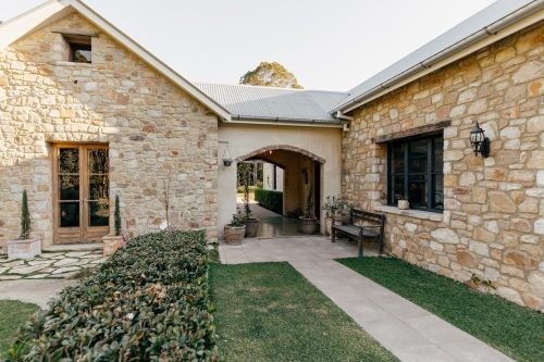 Pastis, Alstonville 35